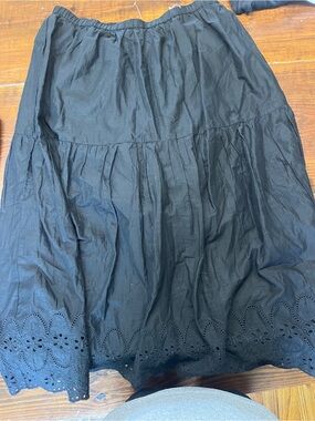 GAP Black Eyelet-Hem A-Line Skirt